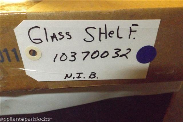 MAYTAG REFRIGERATOR 10370032 GLASS SHELF NEW IN BOX MAYTAG REFRIGERATOR 10370032 GLASS SHELF NEW IN BOX